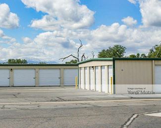 Photo 2 of Crown Storage - 2906 Innsbruck Drive, Redding, CA