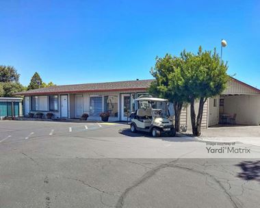 Storage Units for Rent available at 1391 Hartnell Avenue, Redding, CA 96002