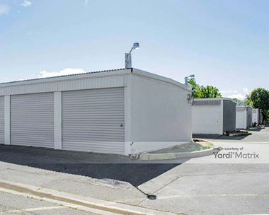Storage Units for Rent available at 1084 Lake Blvd, Redding, CA 96003