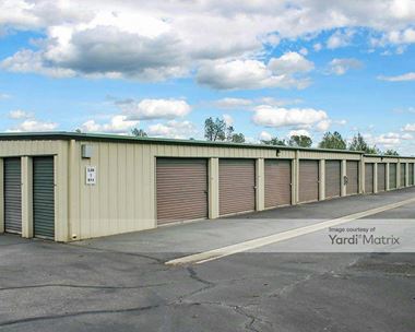 Storage Units for Rent available at 839 Twin View Blvd, Redding, CA 96003