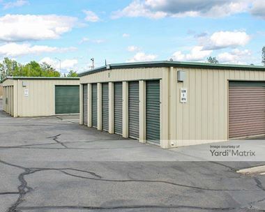 Storage Units for Rent available at 839 Twin View Blvd, Redding, CA 96003