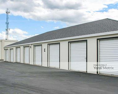 Storage Units for Rent available at 340 Lake Blvd, Redding, CA 96003