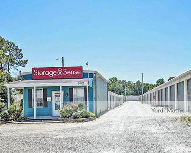 Storage Units for Rent available at 14001 NC-50, Surf City, NC 28445