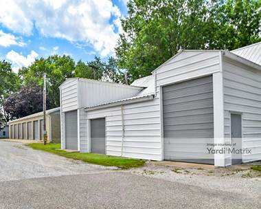 Storage Units for Rent available at 3655 South 14th 1/2 Street, Terre Haute, IN 47802