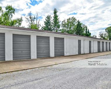 Storage Units for Rent available at 3655 South 14th 1/2 Street, Terre Haute, IN 47802