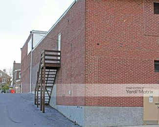 Photo 2 of Budget Store-Lock Self Storage - 758 Spruce Street, Pottstown, PA