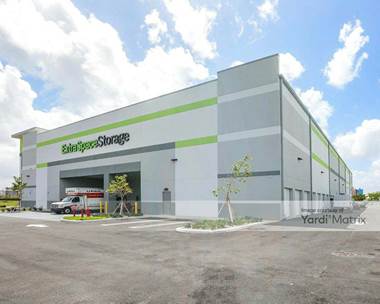 Storage Units for Rent available at 3665 West 108 Street, Hialeah, FL 33018