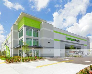 Storage Units for Rent available at 3665 West 108 Street, Hialeah, FL 33018