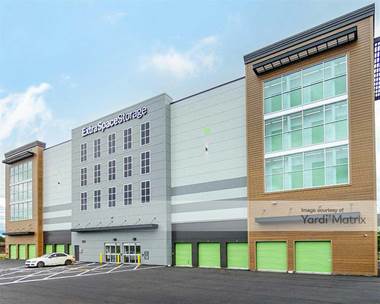 Storage Units for Rent available at 1525 Railroad Avenue, Bridgeport, CT 06605