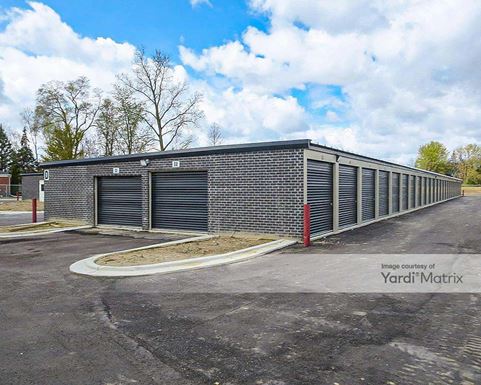 Photo 3 of Super Giant Storage - 53721 Gratiot Avenue, Chesterfield, MI