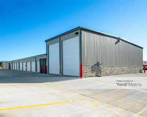 Photo 5 of Titan Self Storage - 405 East Vista Lake Avenue, Polk City, IA