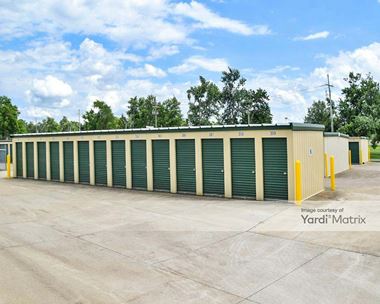 Storage Units for Rent available at 3250 Locust Street, Terre Haute, IN 47803