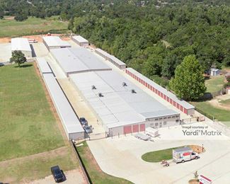 Photo 2 of Owens Cubbies Self Storage-RV - 14237 SE 29th Street, Choctaw, OK