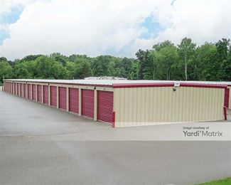 Photo 1 of Priceless Storage - 487 Lincoln Lake Ave SE, Lowell, MI