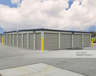 Photo 2 of Lock-er Up Secured Storage - 8030 Dixie Hwy, Fair Haven, MI