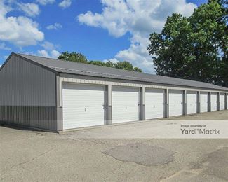Photo 1 of Hastings Storage - 425 Haynes Loop Drive, Hastings, MI