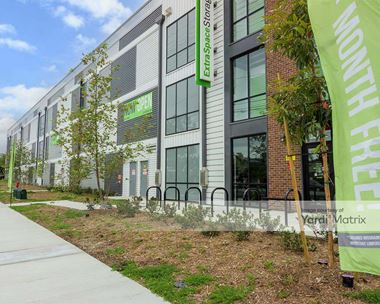 Storage Units for Rent available at 12121 Foothill Blvd, Sylmar, CA 91342