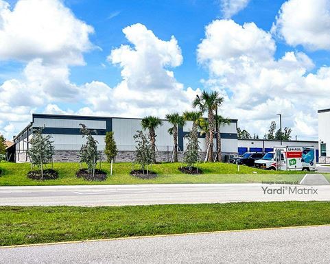 Photo 6 of Space 2 Store Self Storage - 2036 De Navarra Pkwy, Cape Coral, FL
