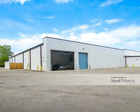 Photo 5 of JustStorage - 37001 Warren Road, Westland, MI