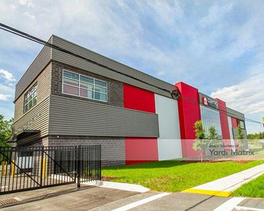 Storage Units for Rent available at 12963 Duval Road, Jacksonville, FL 32218