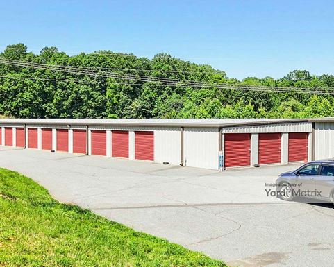 Photo 4 of Roll Up Self Storage - 2836 Hagers Court, Denver, NC