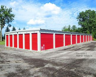 Photo 3 of Owosso North Storage - 1496 North M-52, Owosso, MI