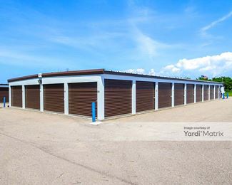 Photo 2 of Fairplain Self Storage - 2020 M-139, Benton Harbor, MI