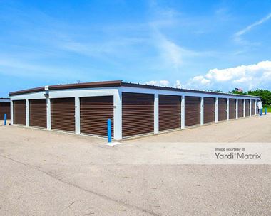 Storage Units for Rent available at 2020 M-139, Benton Harbor, MI 49022