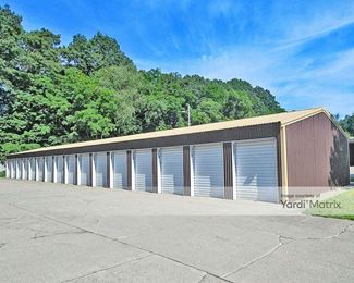 Photo 4 of U-Store-Lock - 1409 Kooiman Avenue, Grand Haven, MI