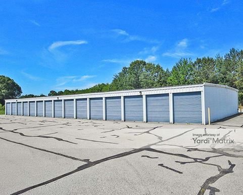 Photo 4 of Lighthouse Store-N-Lock - 16900 Taft Road, Spring Lake, MI