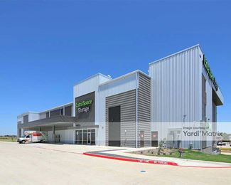 Photo 1 of Extra Space Storage - 4839 FM 2931, Aubrey, TX
