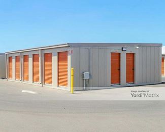 Photo 2 of Delano Storage - 14250 County Line Road, Delano, CA