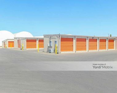 Storage Units for Rent available at 14250 County Line Road, Delano, CA 93215