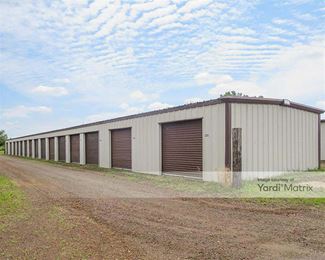 Photo 3 of Meyers Moving-Storage - 903 Progress Street, Sturgis, MI