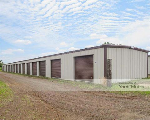 Photo 3 of Meyers Moving-Storage - 903 Progress Street, Sturgis, MI