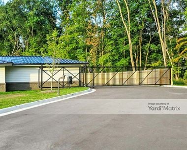 Storage Units for Rent available at 9457 Dixie Hwy, Village of Clarkston, MI 48348
