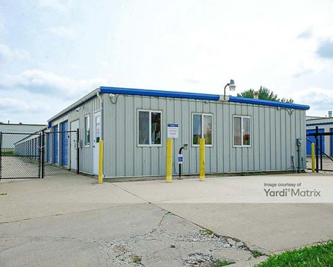 Photo 6 of Storage Rentals of America - 6000 Chancellor Drive, Cedar Falls, IA