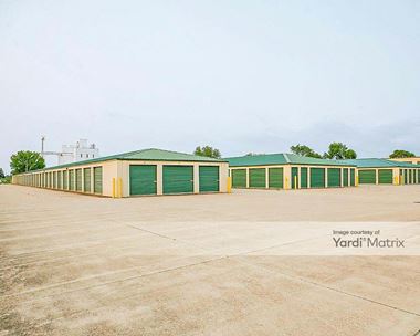 Storage Units for Rent available at 2171 Diagonal Street, Waterloo, IA 50703
