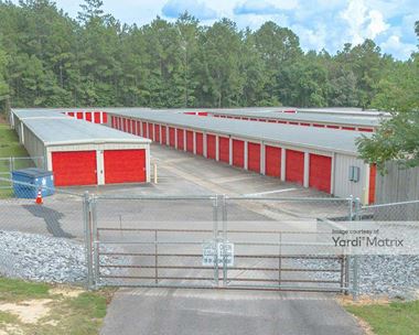 Storage Units for Rent available at 1250 Elks Lake Road, Hattiesburg, MS 39401