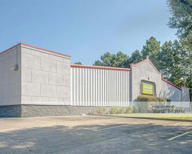 Storage Units for Rent available at 2033 Oak Grove Road, Hattiesburg, MS 39402