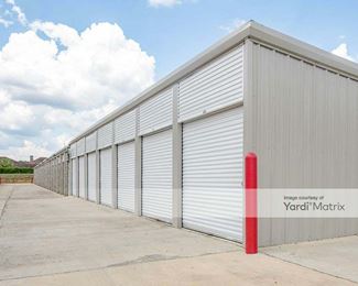 Photo 3 of Latch-iT Self Storage - 161 West Hills Drive, Hattiesburg, MS