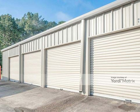 Photo 4 of Heritage Storage - 4 Dianne Lane, Sumrall, MS