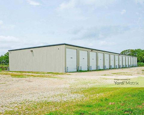 Photo 4 of Storage Rentals of America - 3000 South Hudson Road, Cedar Falls, IA