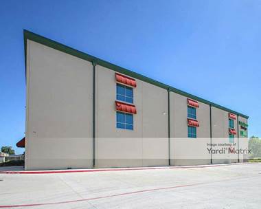 Storage Units for Rent available at 230 South General Bruce Drive, Temple, TX 76504