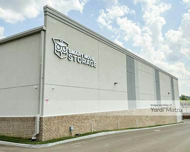 Storage Units for Rent available at 5214 Old Hickory Blvd, Hermitage, TN 37076