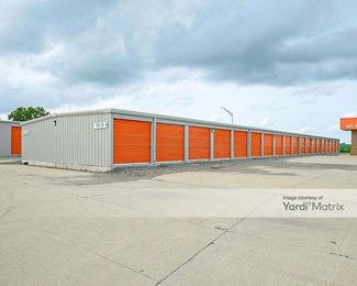 Photo 6 of Storage Fix - 1069 230th Street, Waverly, IA
