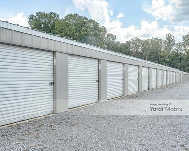 Storage Units for Rent available at 1738 Evelyn Gandy Pkwy, Hattiesburg, MS 39401
