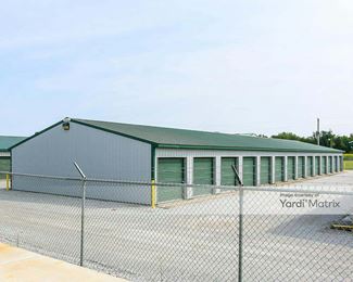 Photo 2 of Hometown Storage - 4590 IN - 13, Leesburg, IN