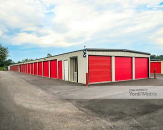 Photo 3 of Red Haven Storage - 2401 Charlotte Avenue, Elkhart, IN