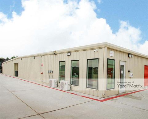 Photo 4 of Public Storage - 3960 Old Fort Worth Road, Midlothian, TX